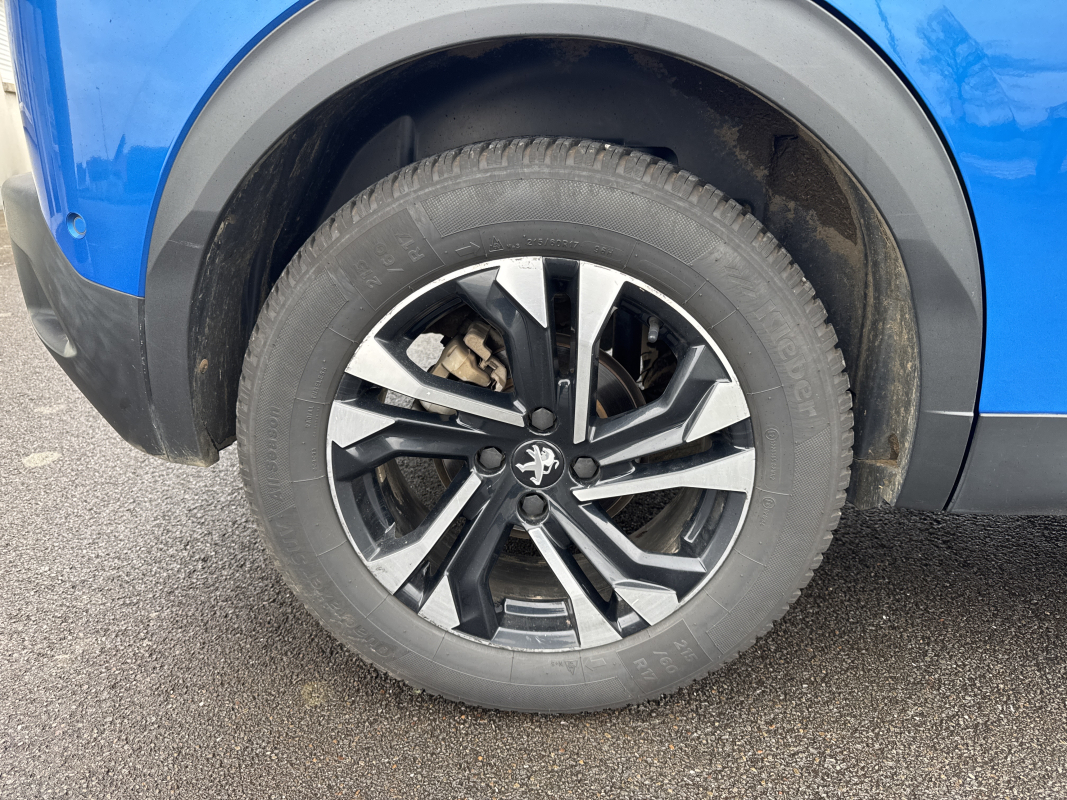 Peugeot 2008 — 38
