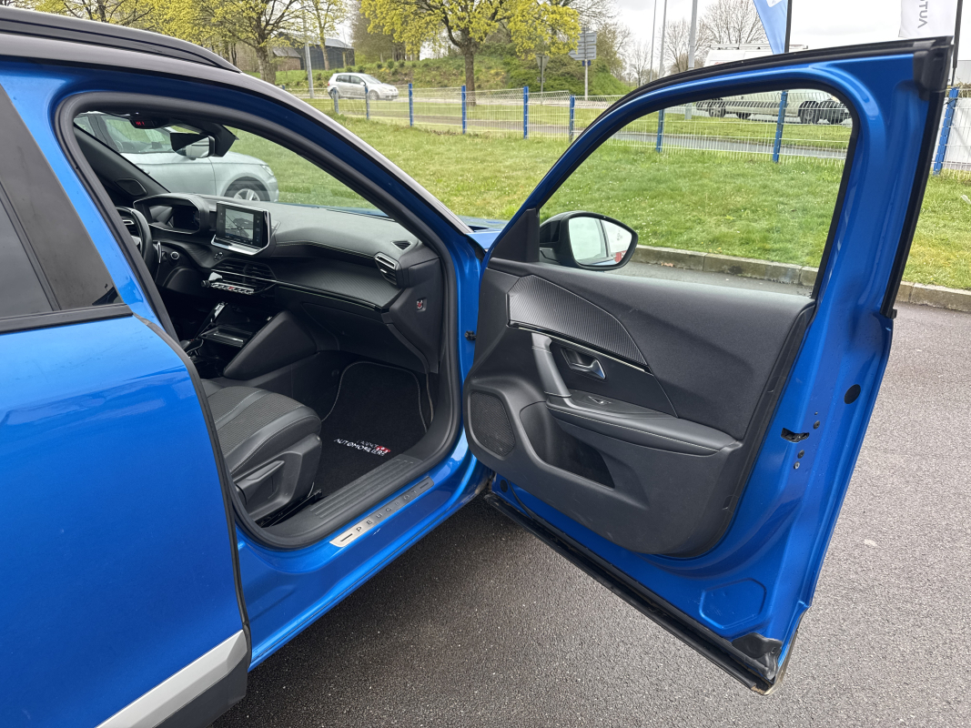 Peugeot 2008 — 25