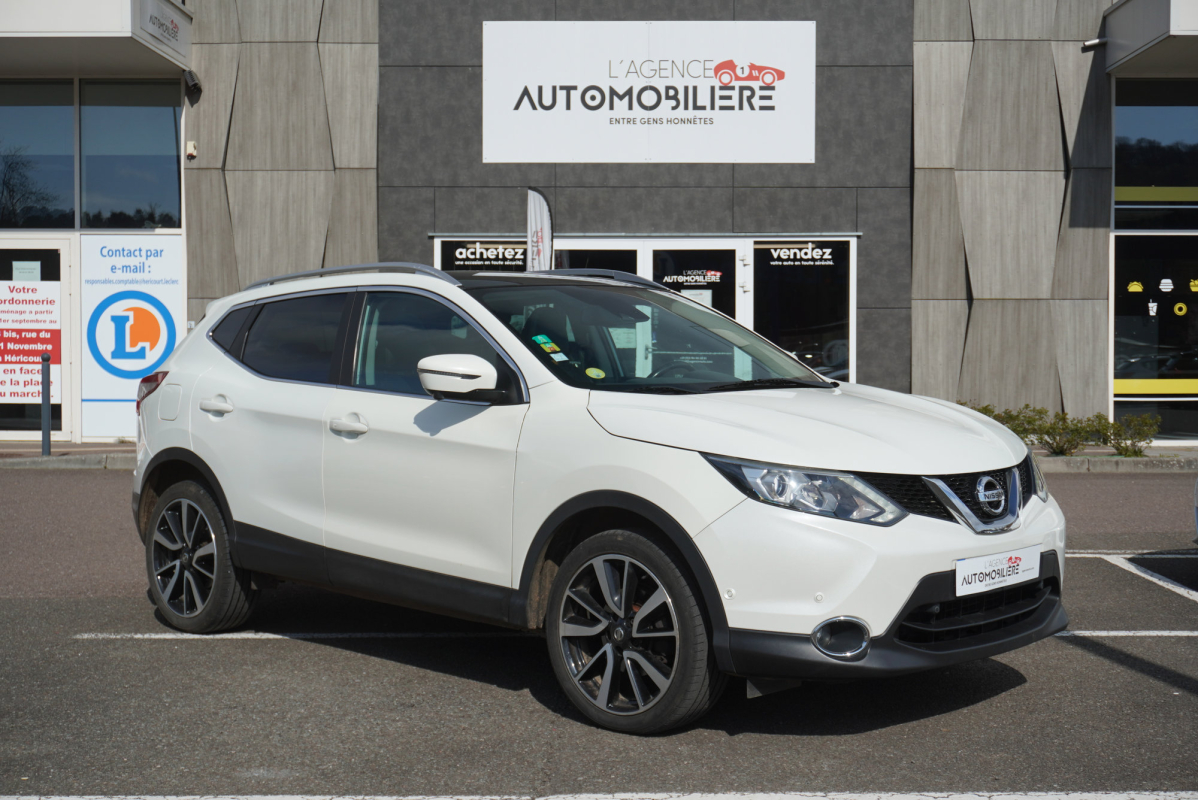 Nissan Qashqai — 3