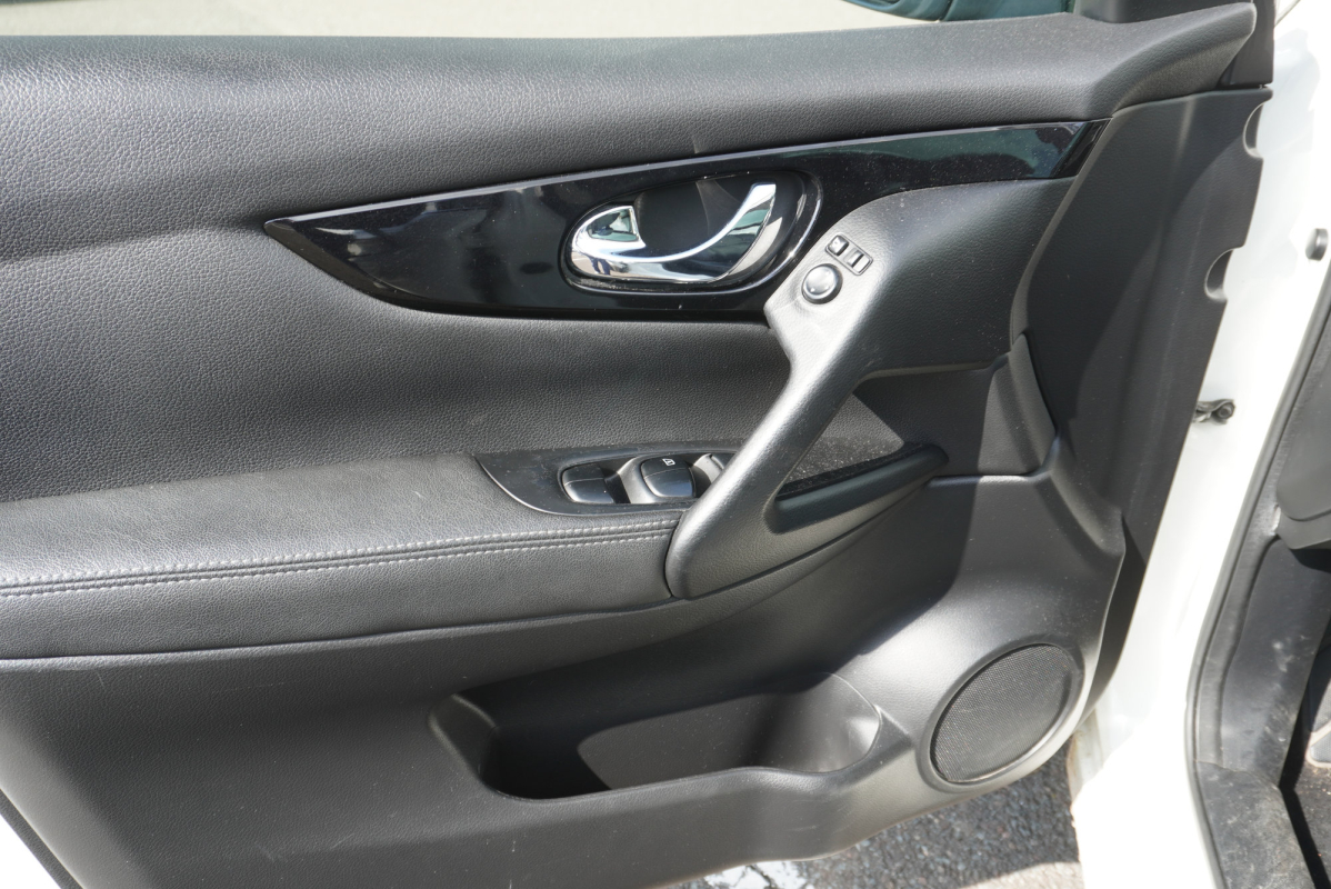 Nissan Qashqai — 30