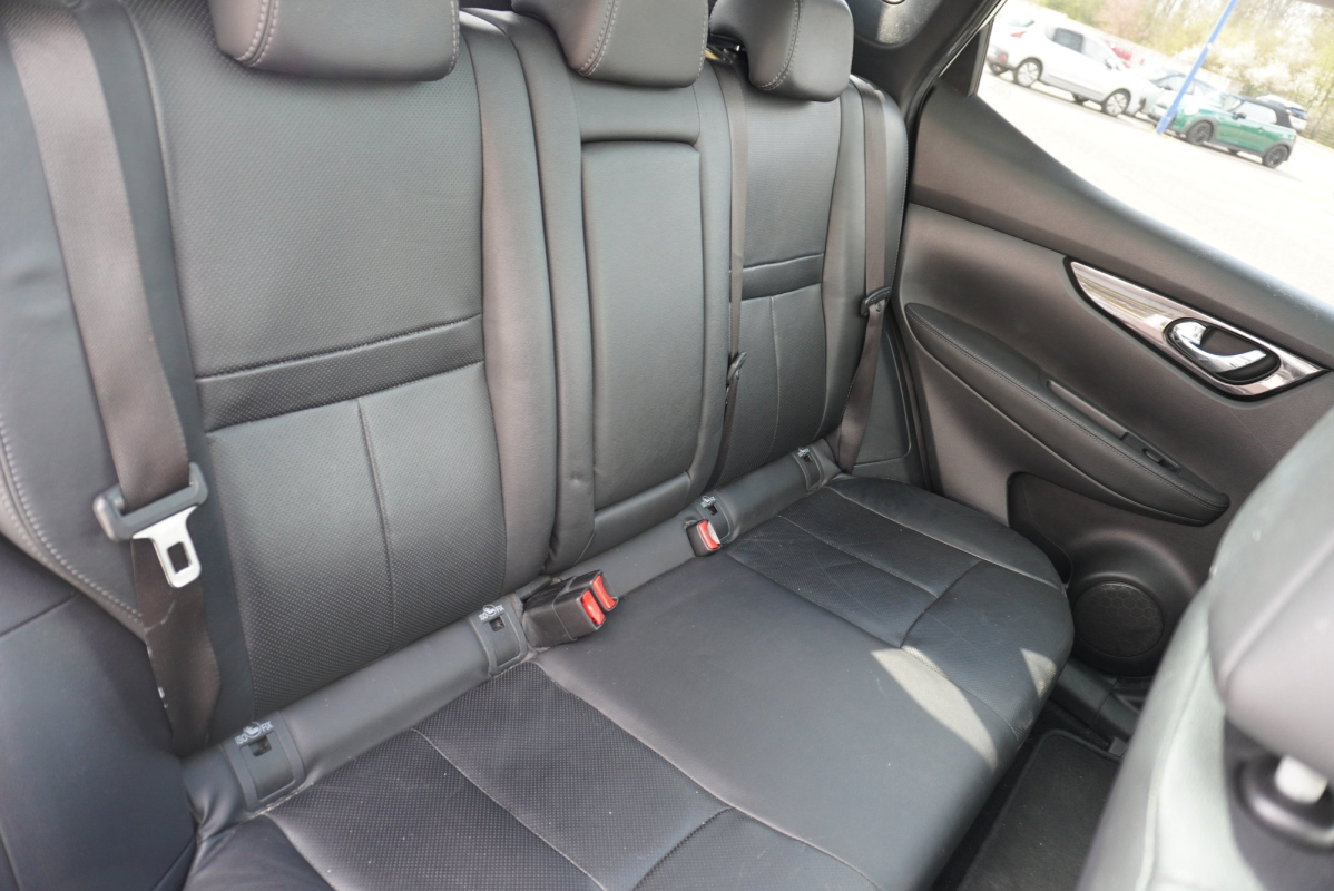 Nissan Qashqai — 13