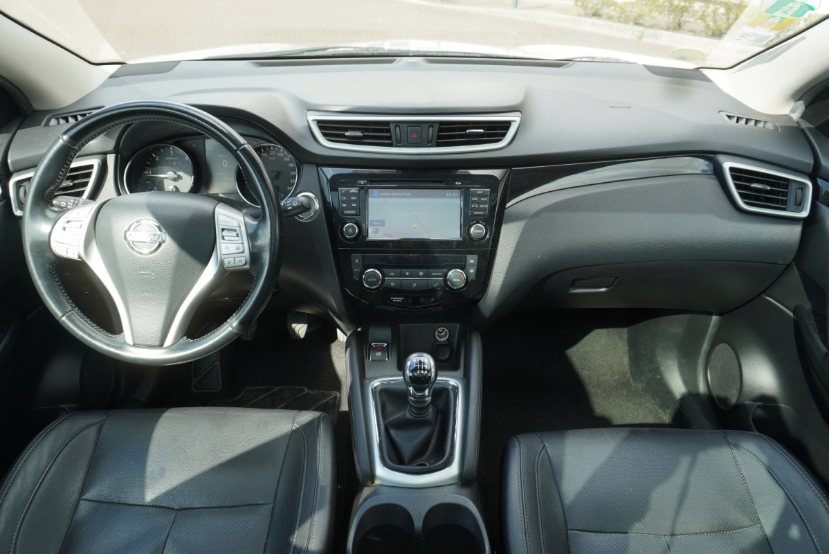 Nissan Qashqai — 15