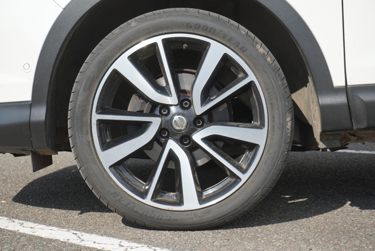Nissan Qashqai — 33