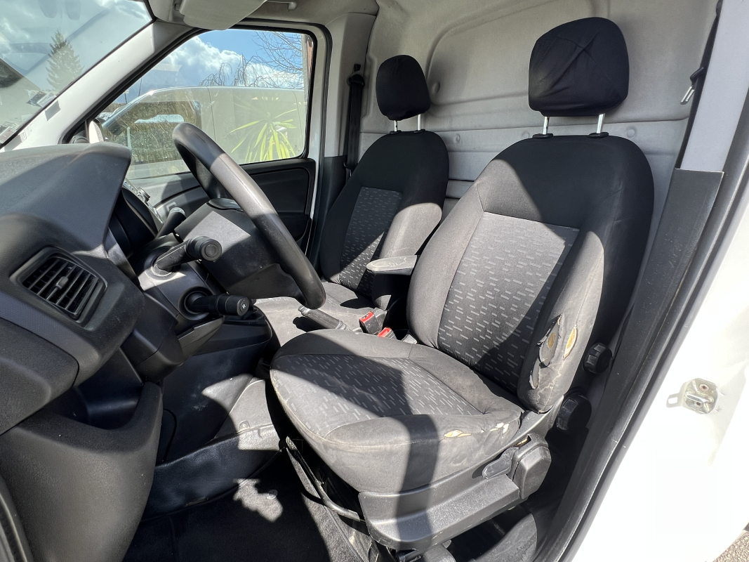 Opel Combo — 13