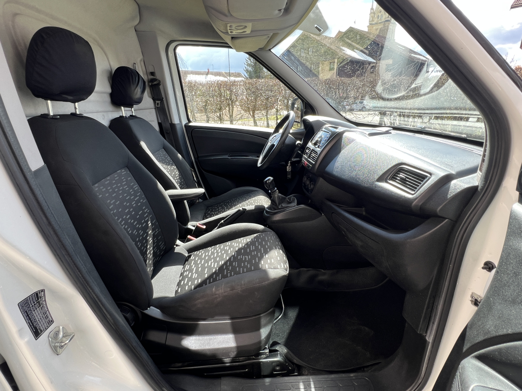 Opel Combo — 12