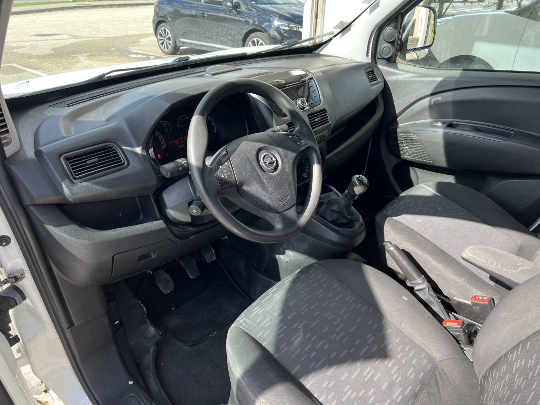 Opel Combo — 11