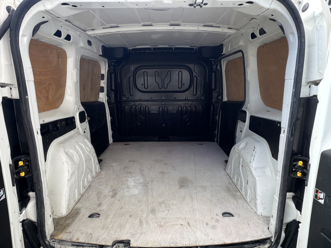 Opel Combo — 24
