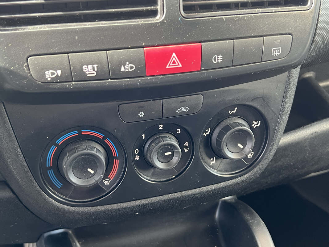Opel Combo — 18
