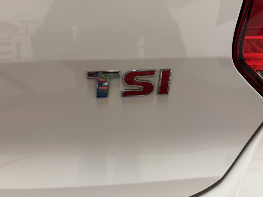 Volkswagen Polo — 21