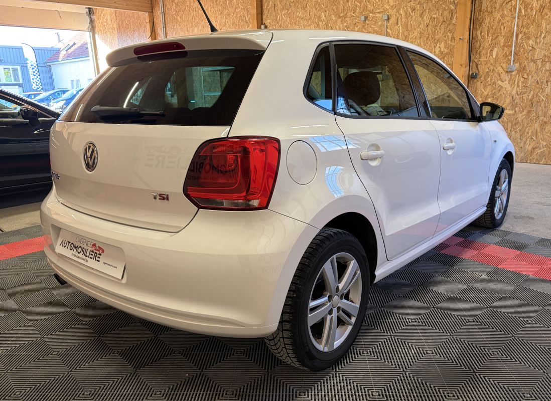 Volkswagen Polo — 6
