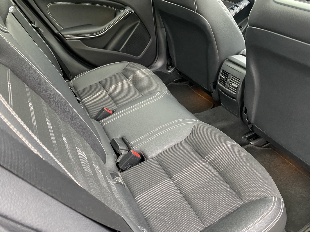 Mercedes GLA — 22