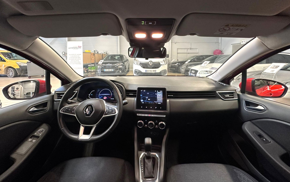 Renault Clio — 13