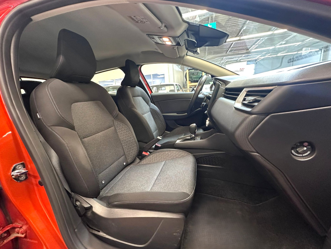 Renault Clio — 18