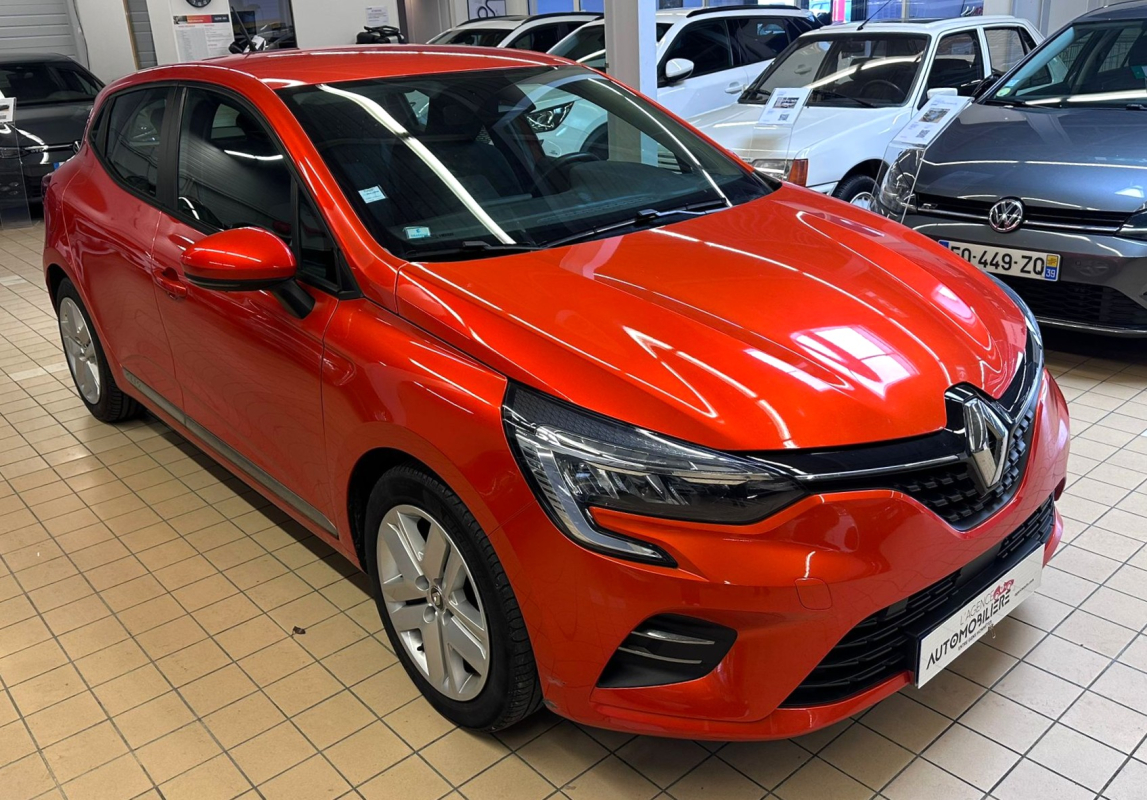 Renault Clio — 6