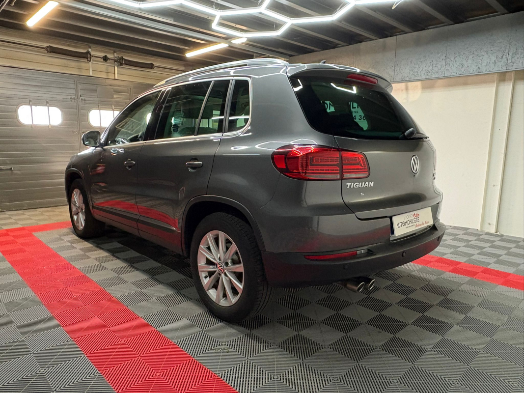 Volkswagen Tiguan — 7