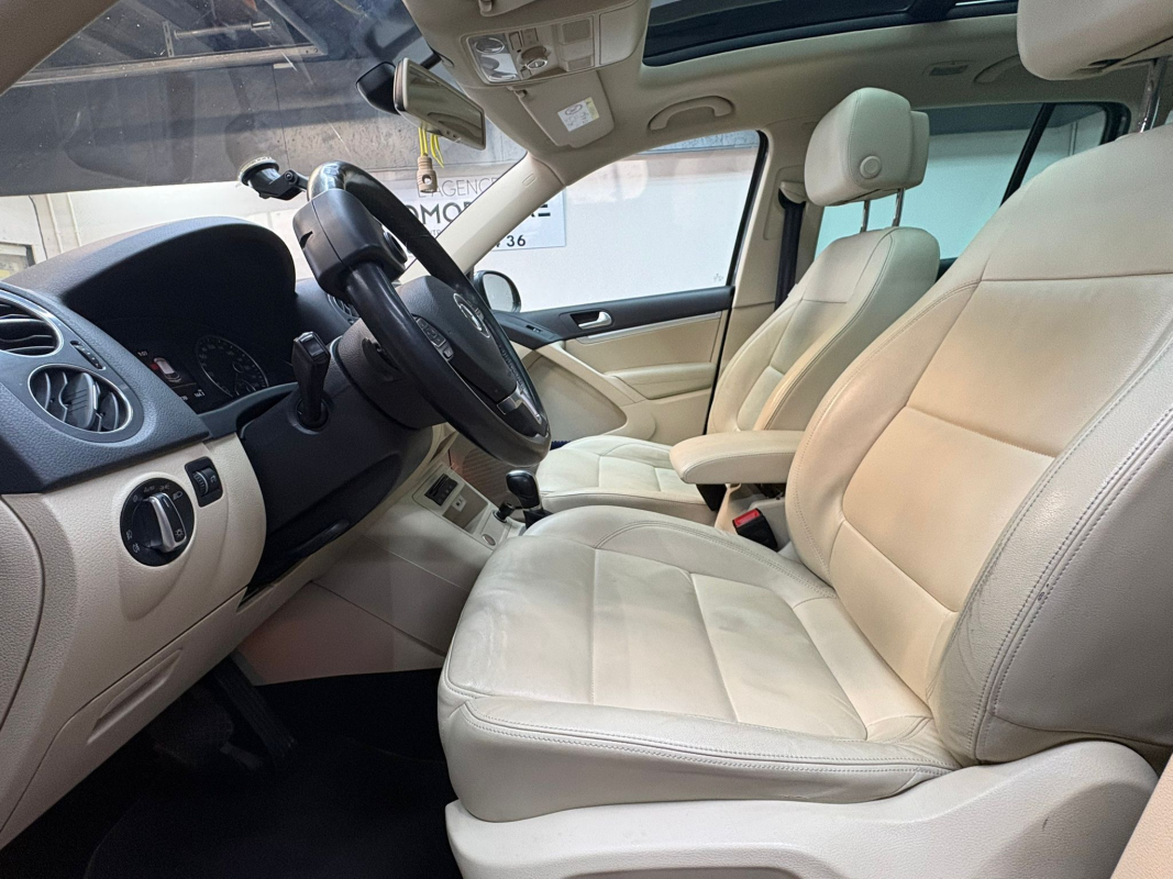 Volkswagen Tiguan — 11