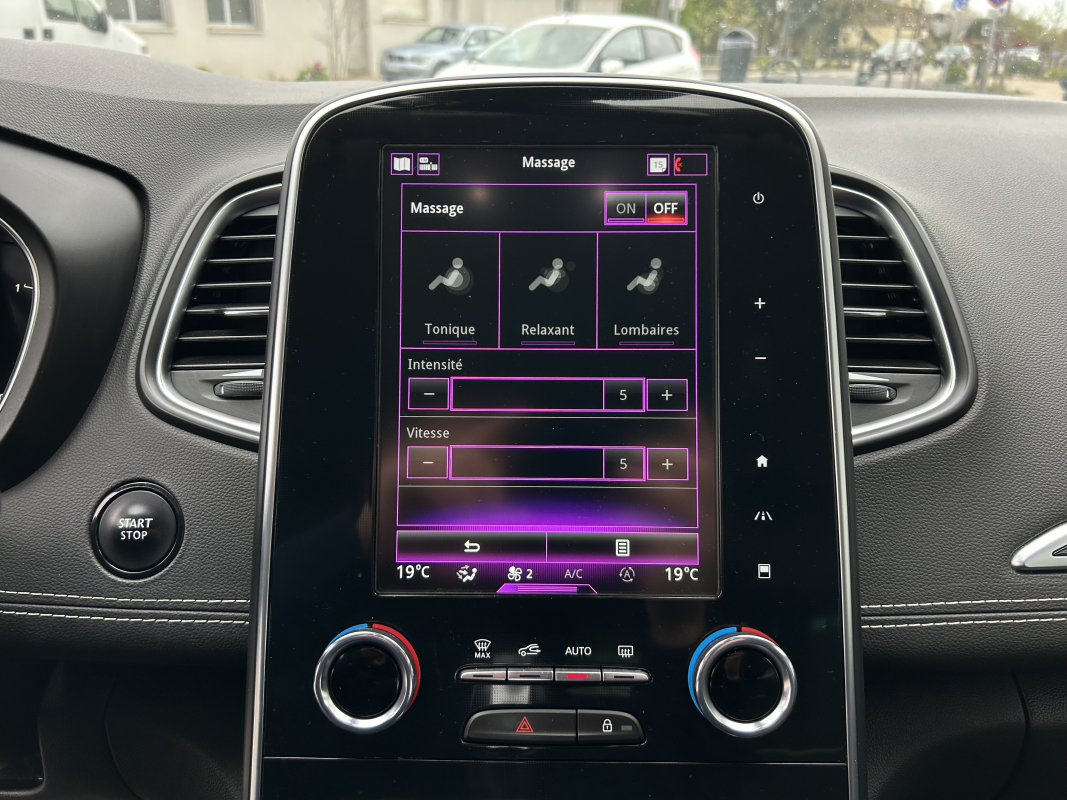 Renault Scenic — 18