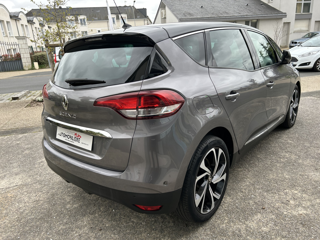Renault Scenic — 5