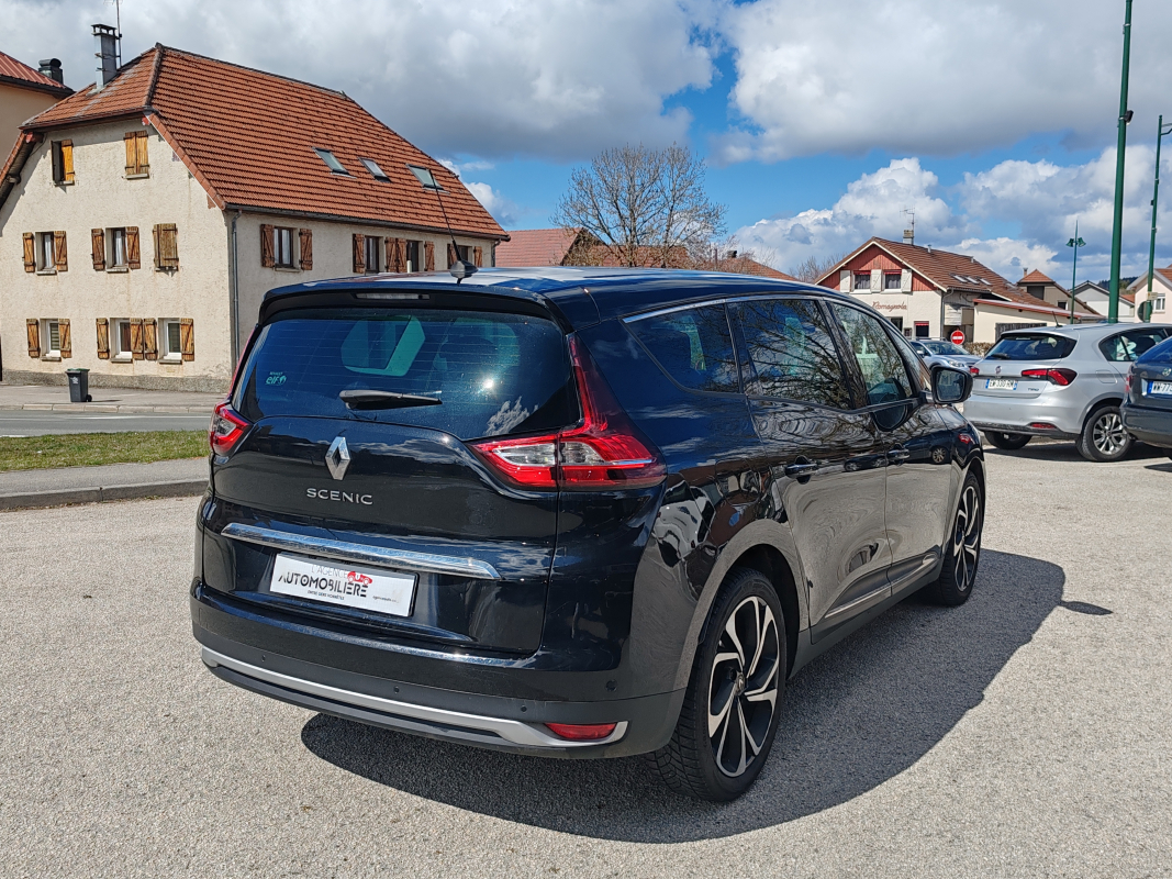 Renault Grand Scenic — 5
