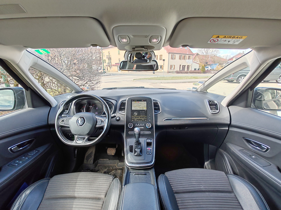 Renault Grand Scenic — 9