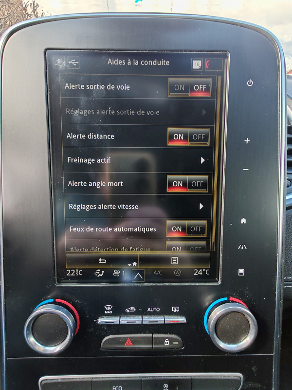 Renault Grand Scenic — 27
