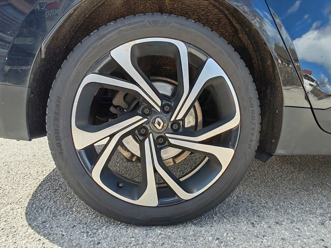 Renault Grand Scenic — 32