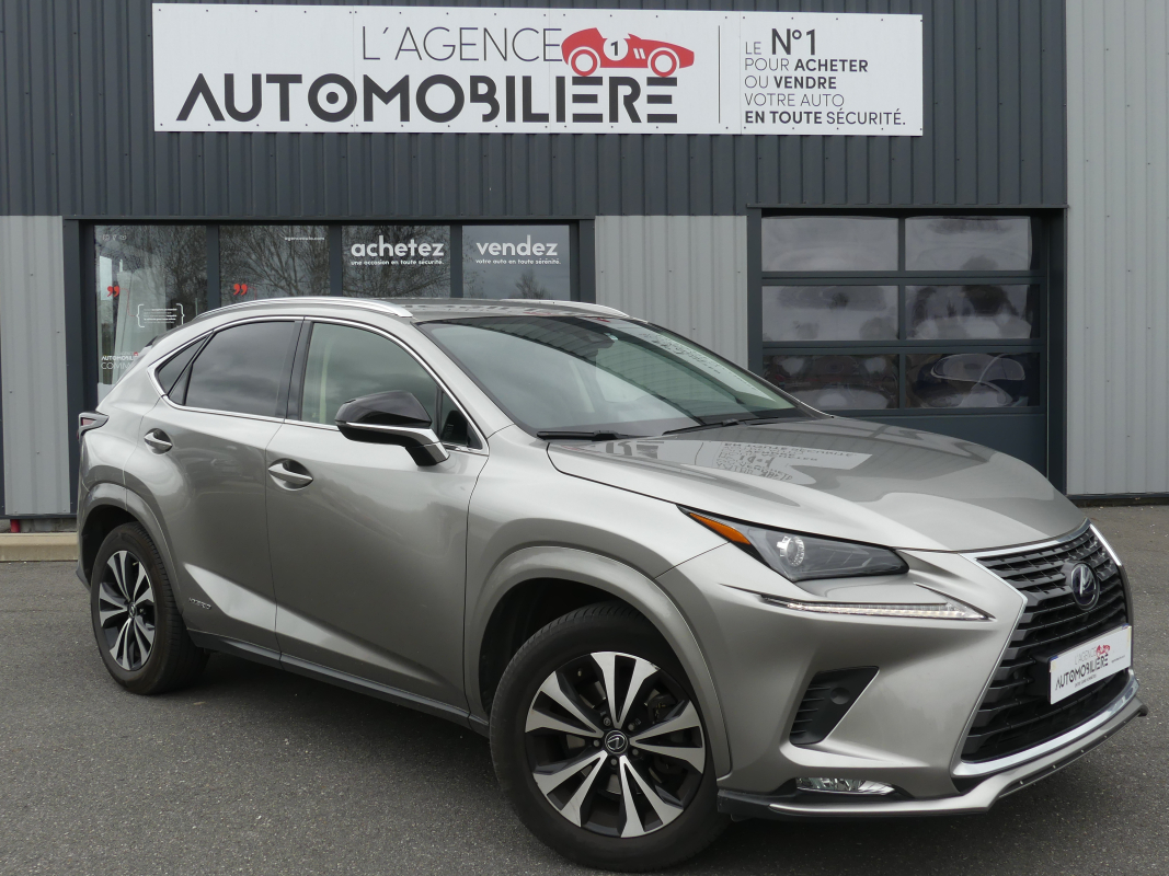 Lexus NX — 7