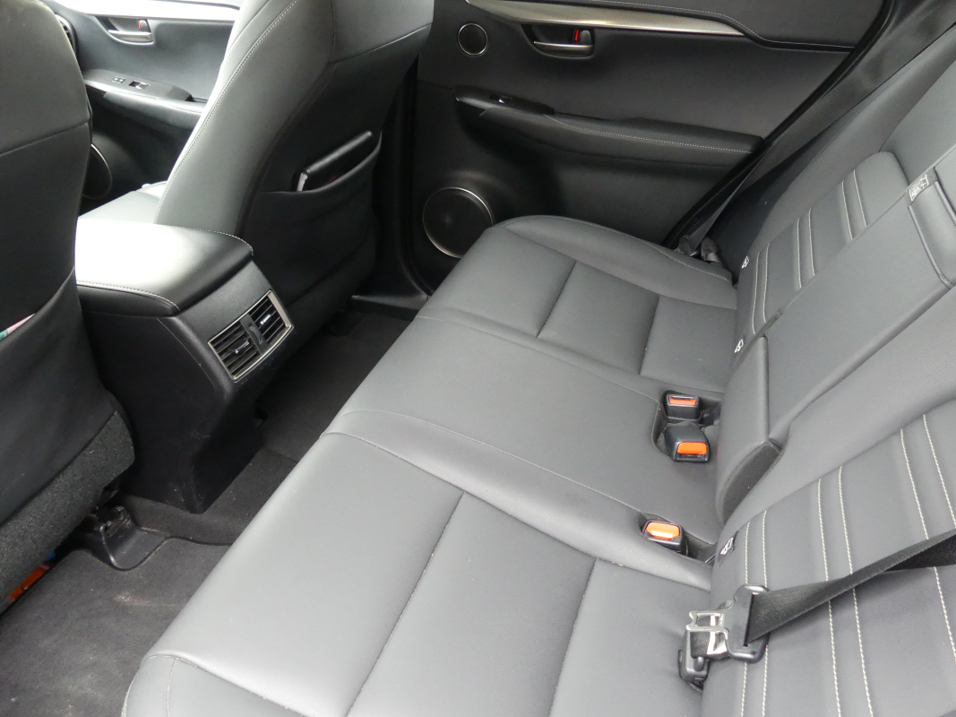 Lexus NX — 11