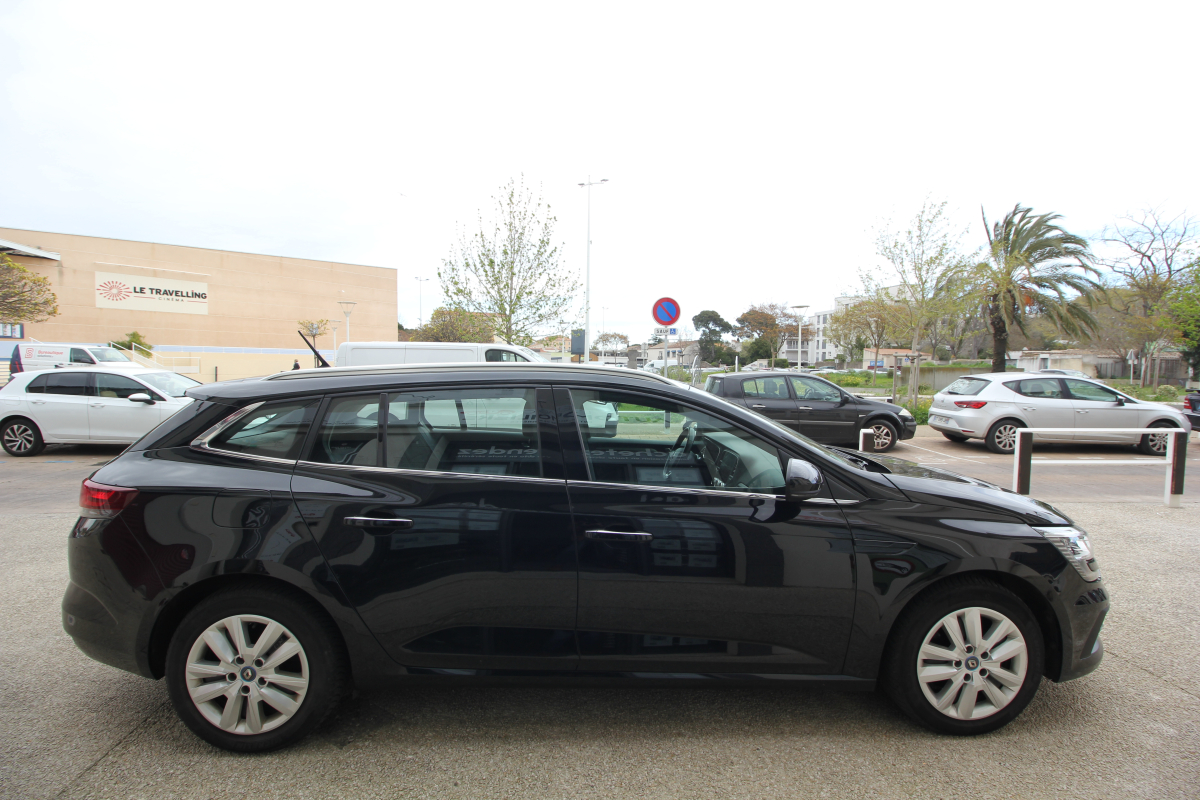 Renault Megane Estate — 5