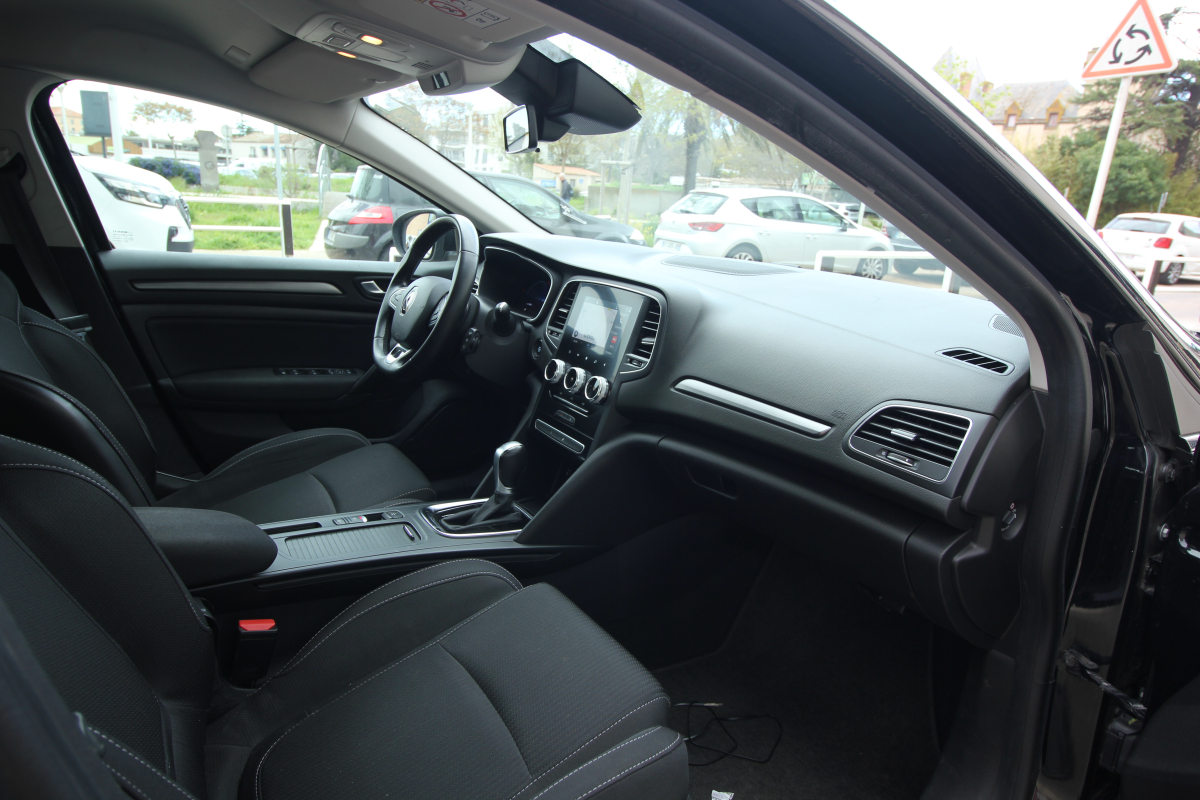 Renault Megane Estate — 9