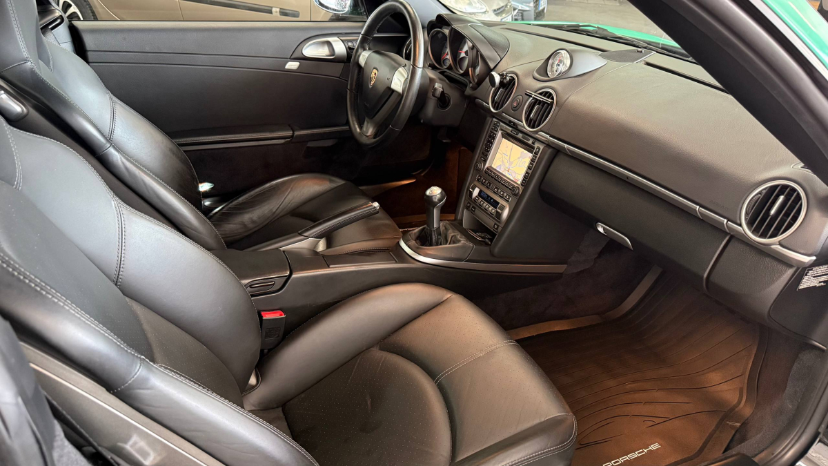 Porsche Cayman — 14