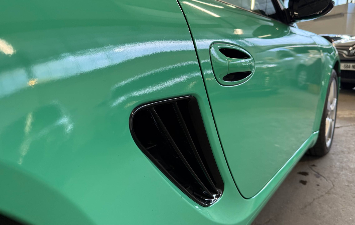 Porsche Cayman — 23