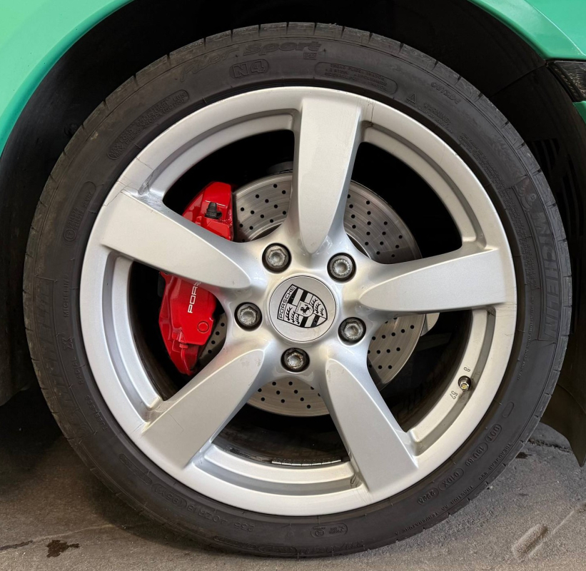 Porsche Cayman — 33