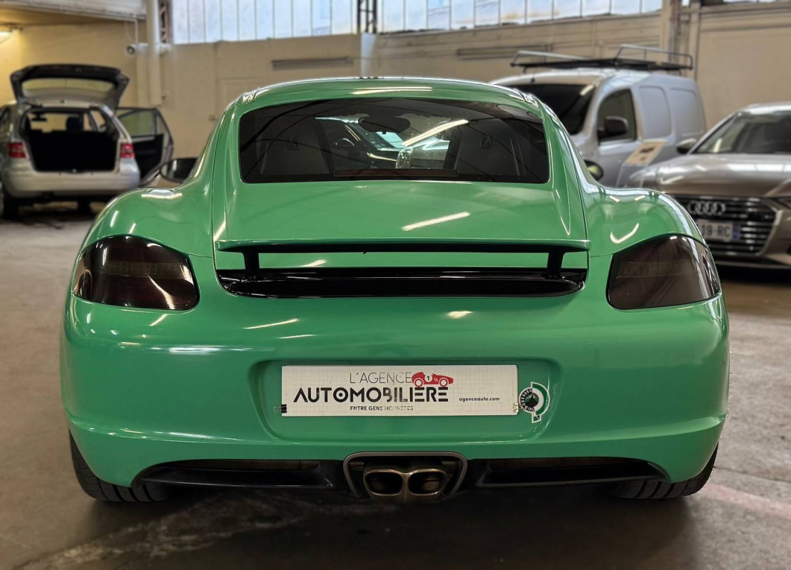 Porsche Cayman — 8