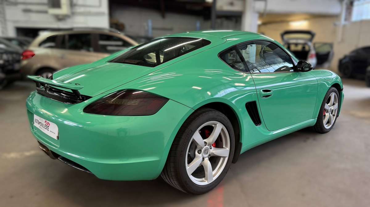 Porsche Cayman — 3
