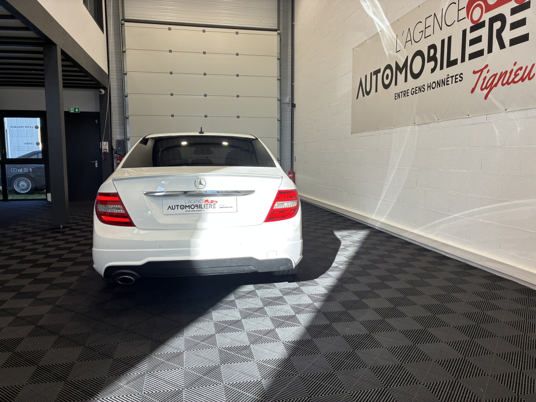 Mercedes Classe C — 7