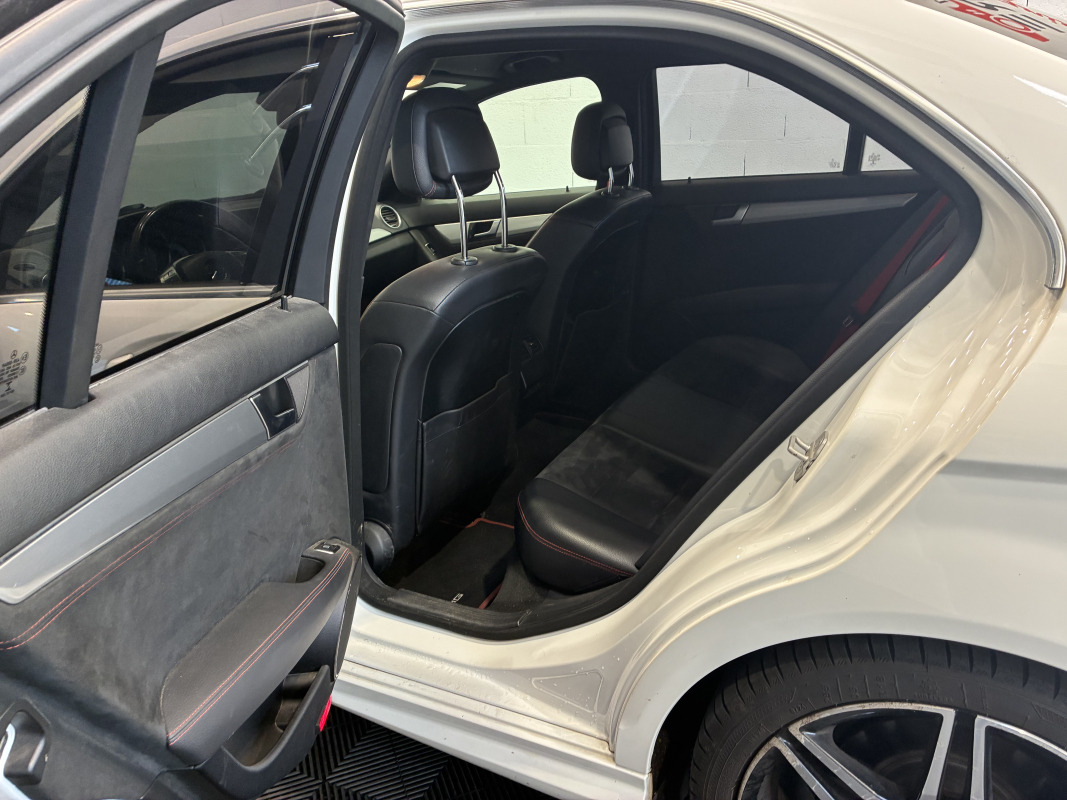 Mercedes Classe C — 14