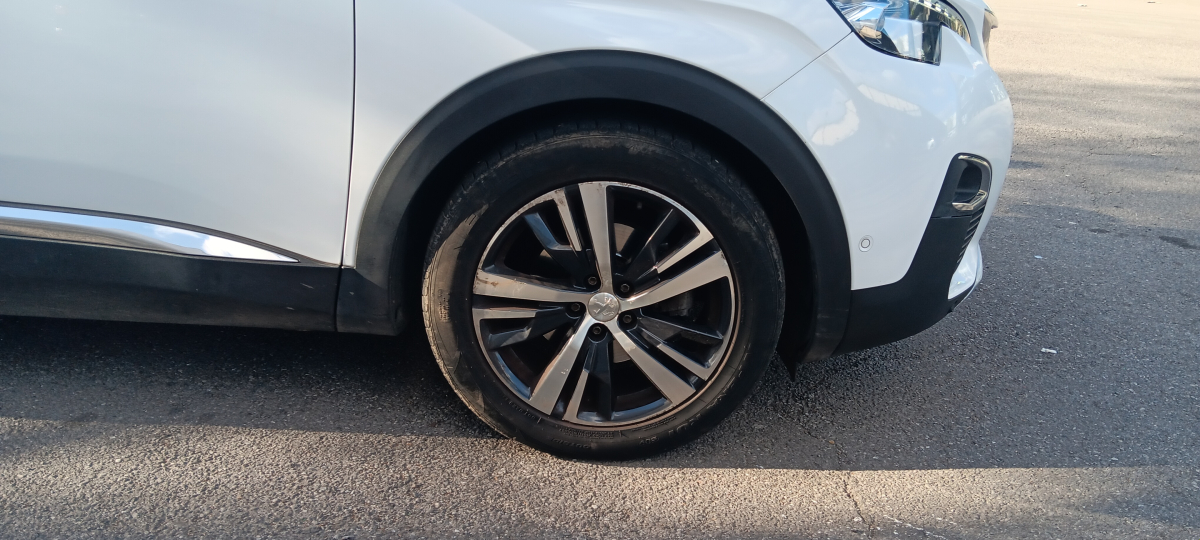Peugeot 3008 — 23