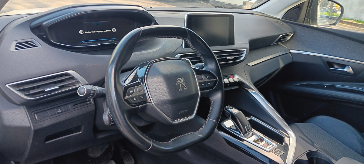 Peugeot 3008 — 9