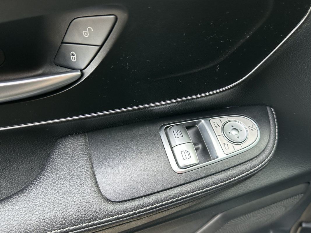 Mercedes Classe V — 31