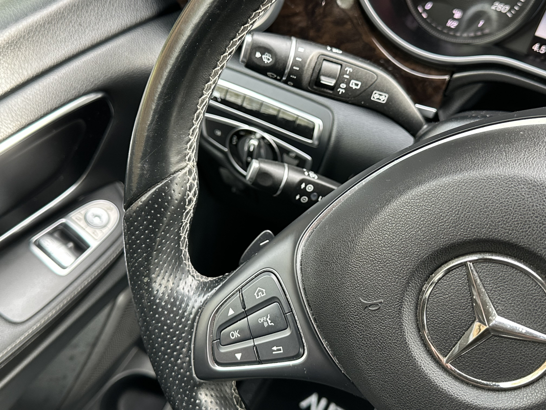 Mercedes Classe V — 23