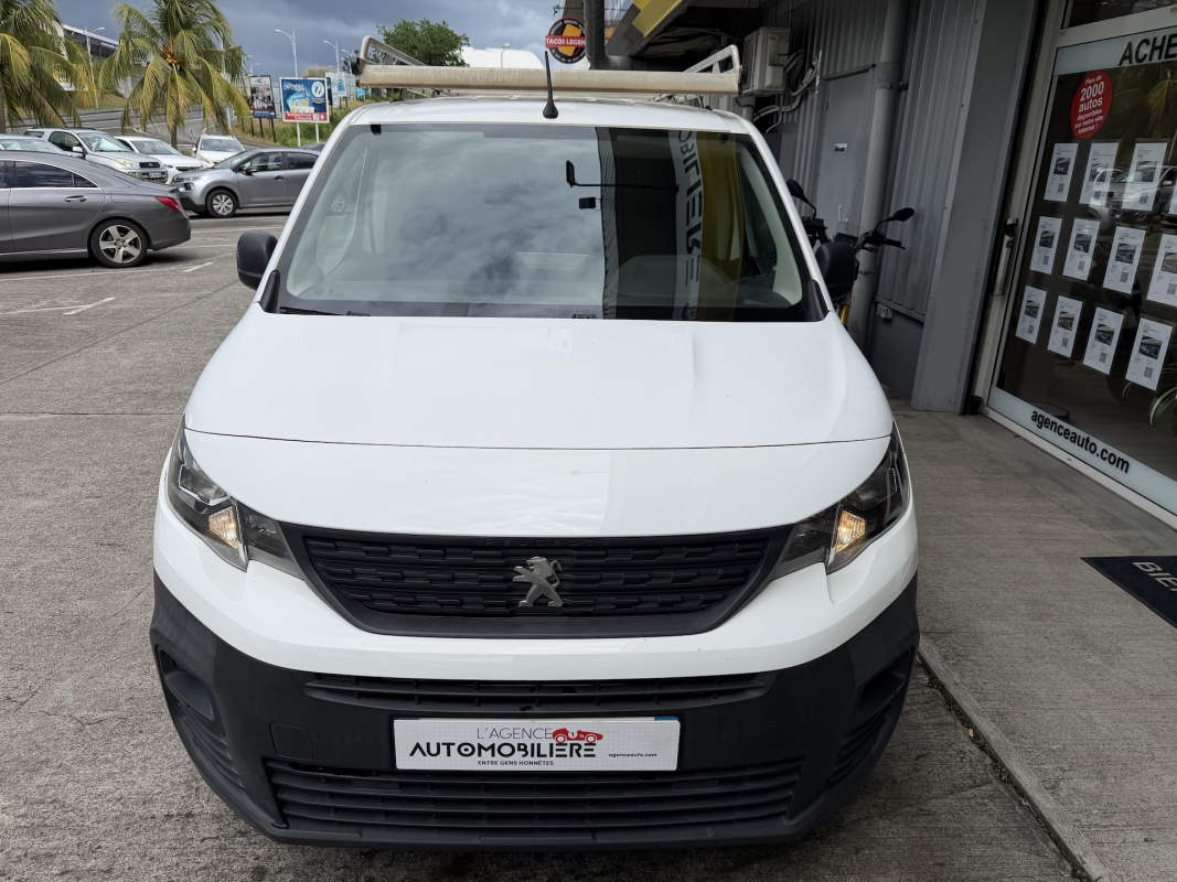 Peugeot Partner — 3