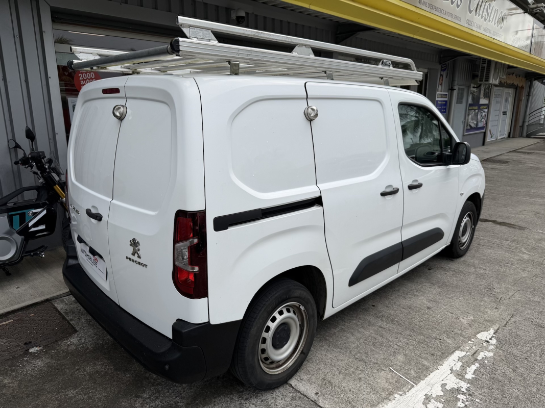 Peugeot Partner — 7