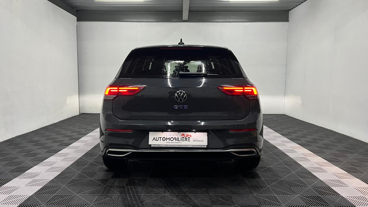 Volkswagen GOLF VIII — 5