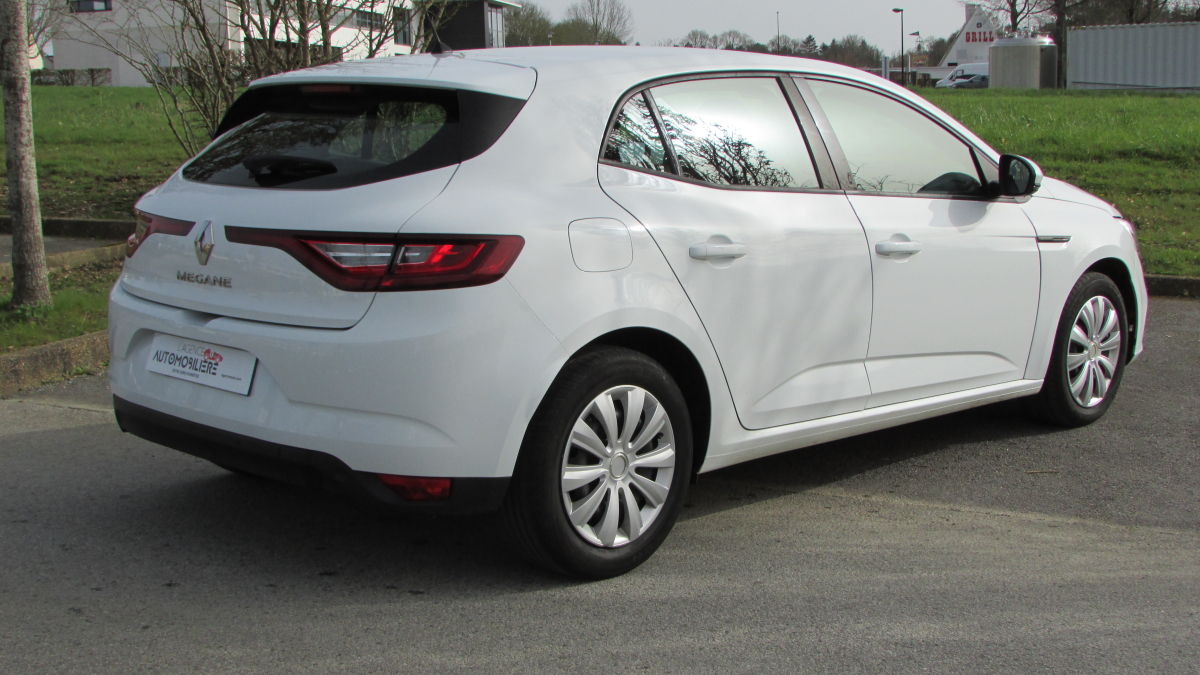 Renault Megane — 6