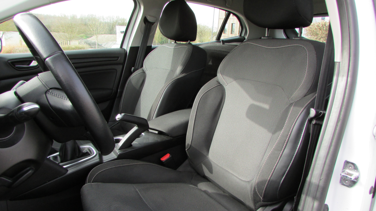 Renault Megane — 8