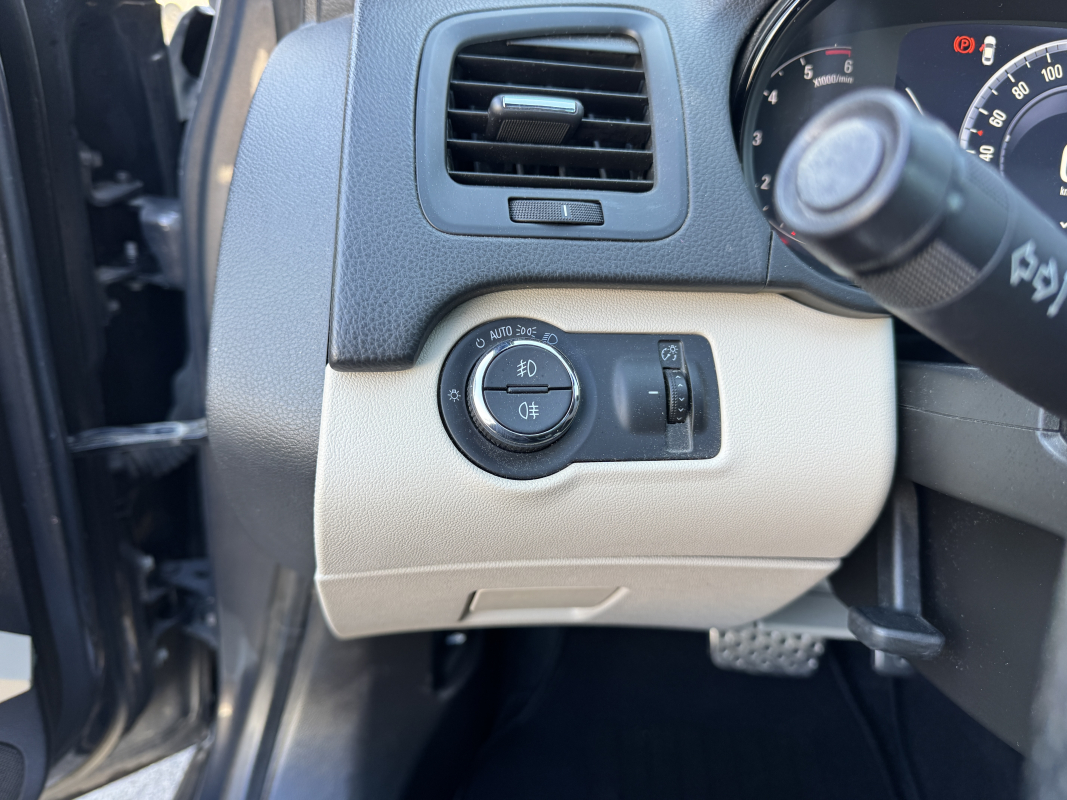 Opel Insignia — 12