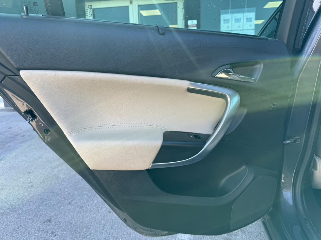Opel Insignia — 18