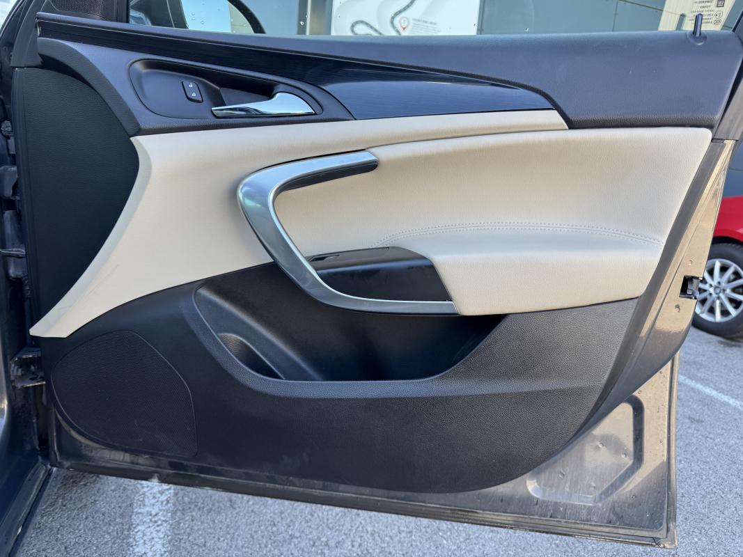 Opel Insignia — 27