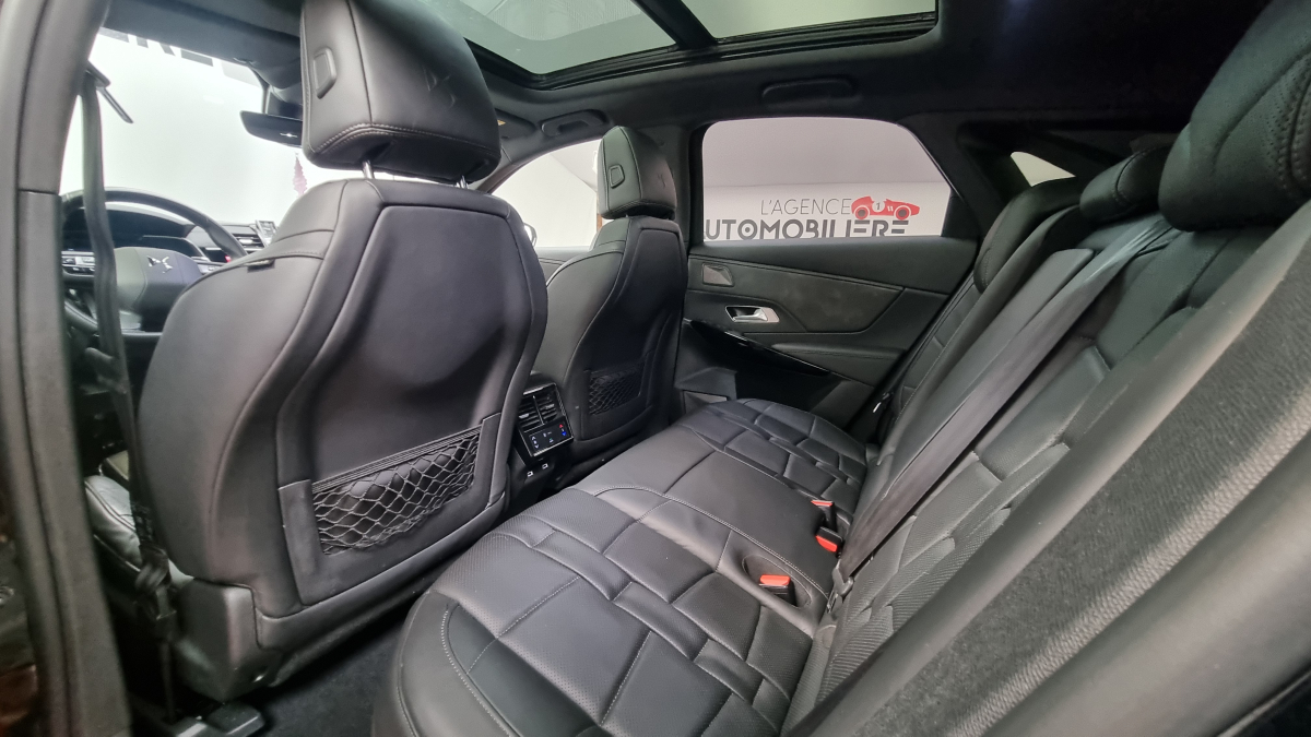 DS DS7 CROSSBACK — 18